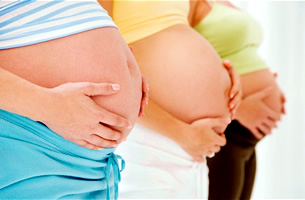 Terhes nők csoportja, akiknél előjött a hemorrhoid.